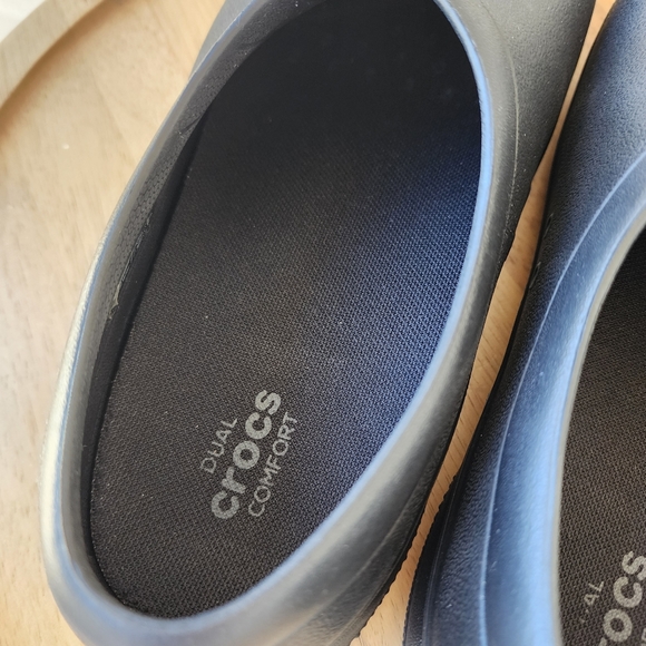 Crocs On the clock work black slip ons  clogs - Picture 6 of 11